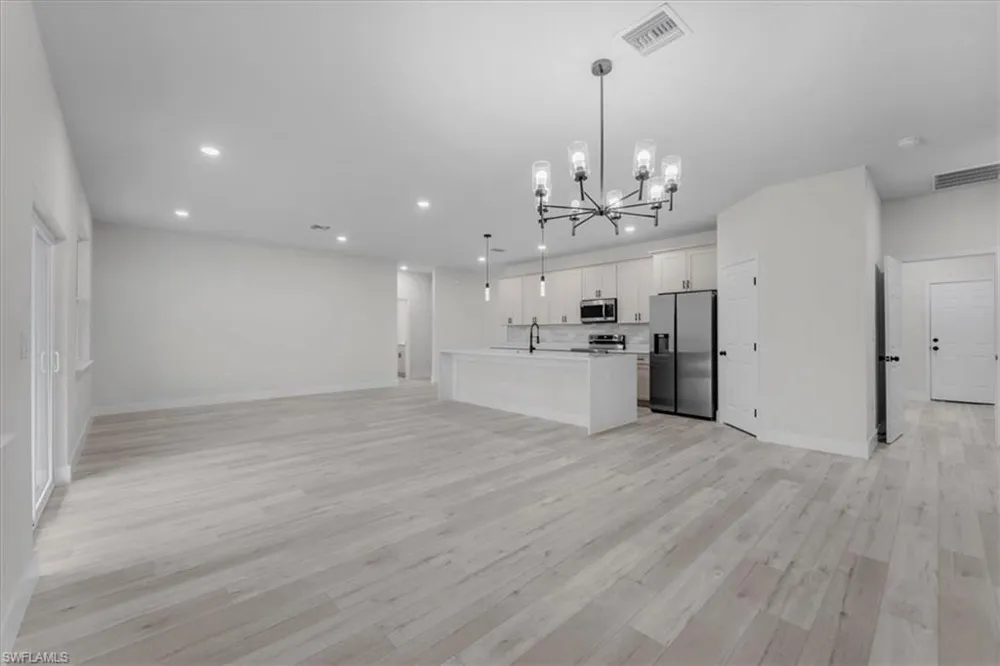 4749 Myrtle Beach Drive Sebring, FL 33872