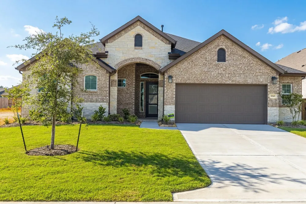 9745 Roaring River Falls Porter, TX 77365