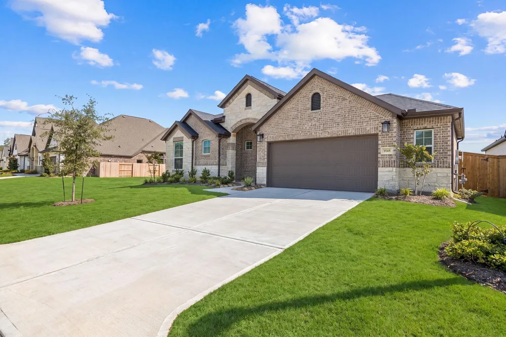 9745 Roaring River Falls Porter, TX 77365