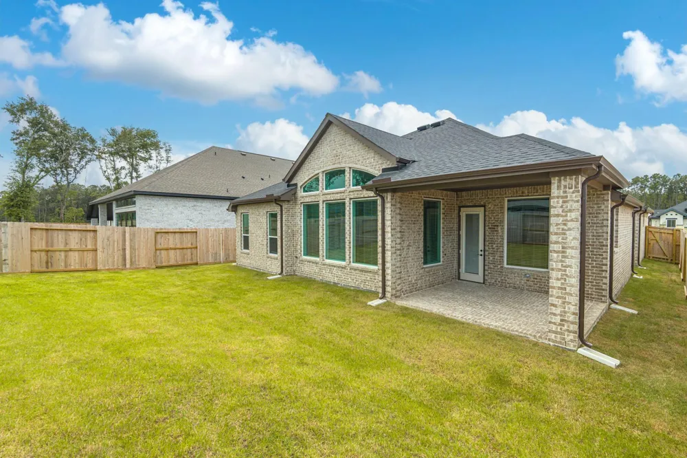9745 Roaring River Falls Porter, TX 77365