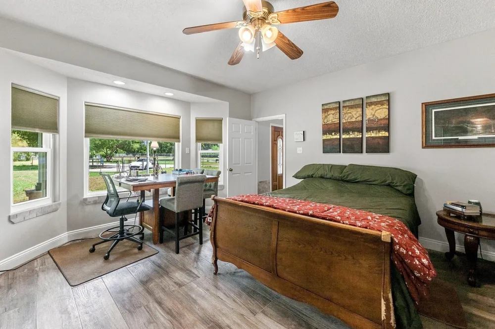 9010 Point Barrow Road Beach City, TX 77523