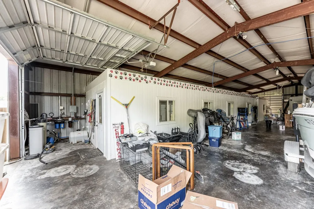 9010 Point Barrow Road Beach City, TX 77523