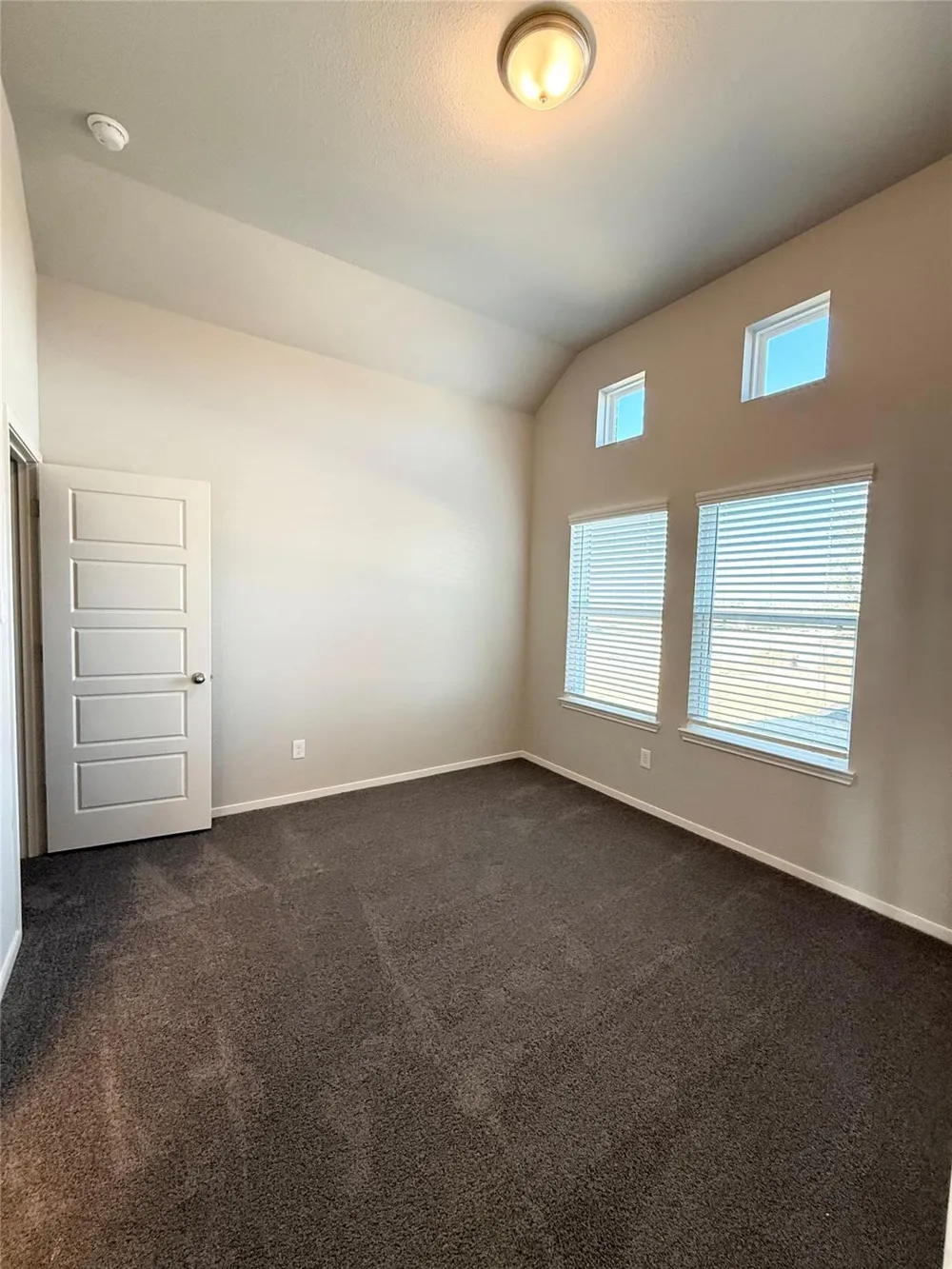 2502 Shallow Lake Lane Iowa Colony, TX 77583