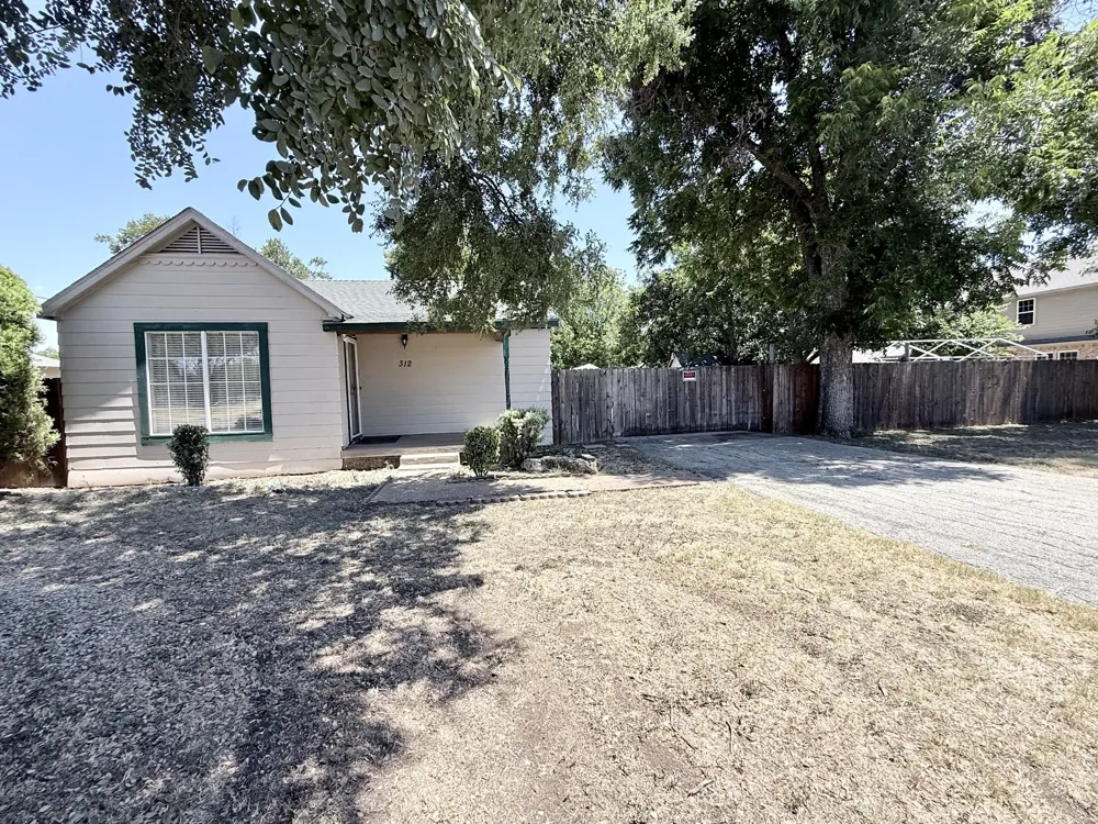 312 Ralph Street White Settlement, TX 76108