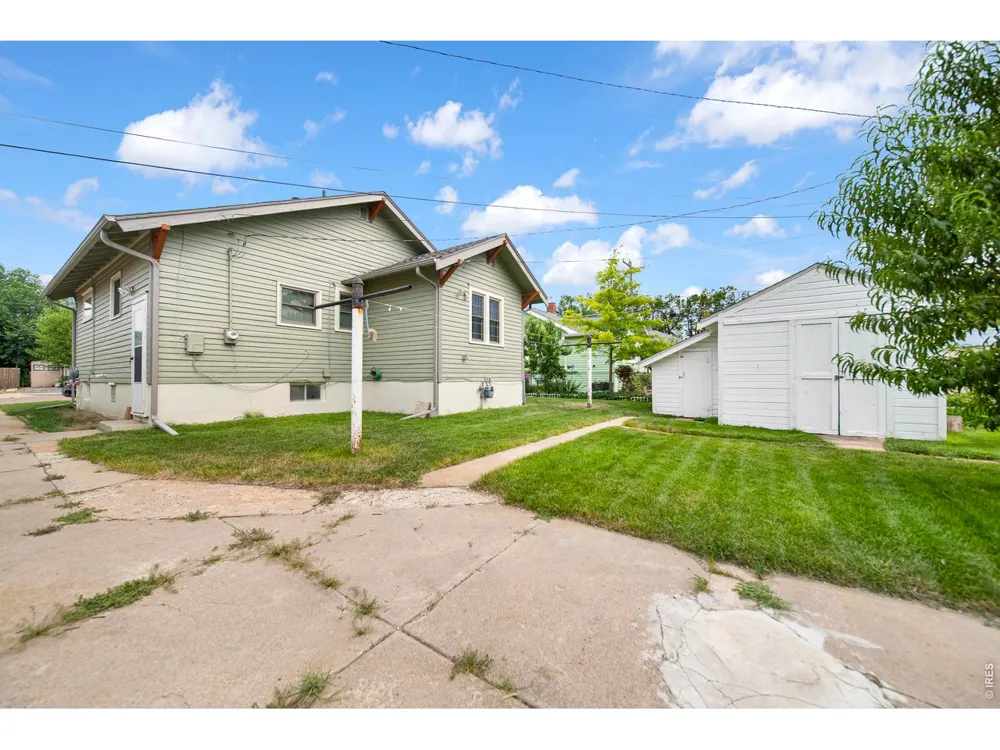 806 S 5th Avenue Sterling, CO 80751