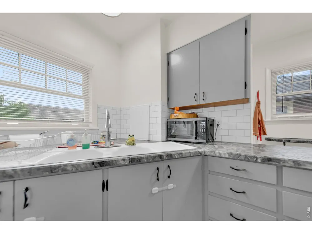 806 S 5th Avenue Sterling, CO 80751