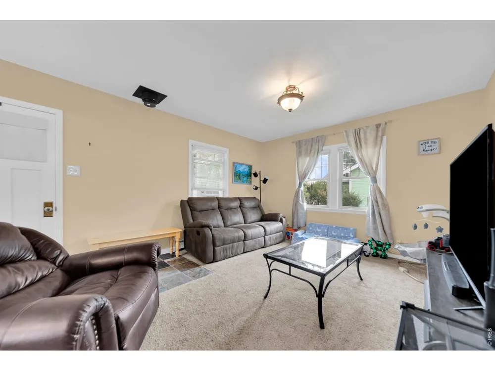 806 S 5th Avenue Sterling, CO 80751