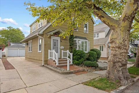 96 Capitol Avenue