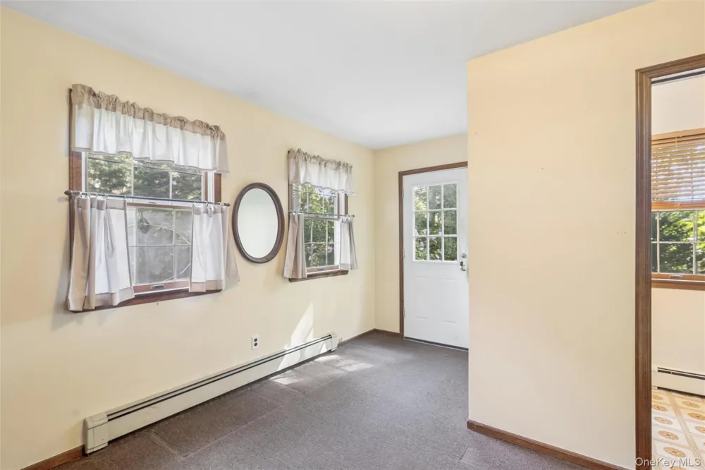 30 White Birch Circle Miller Place, NY 11764