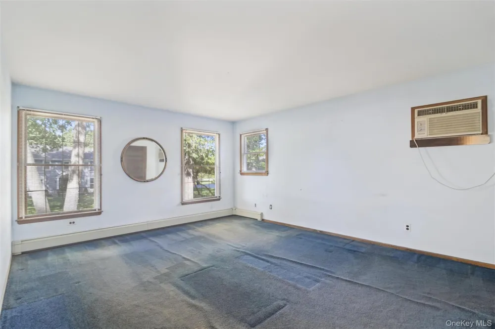 30 White Birch Circle Miller Place, NY 11764