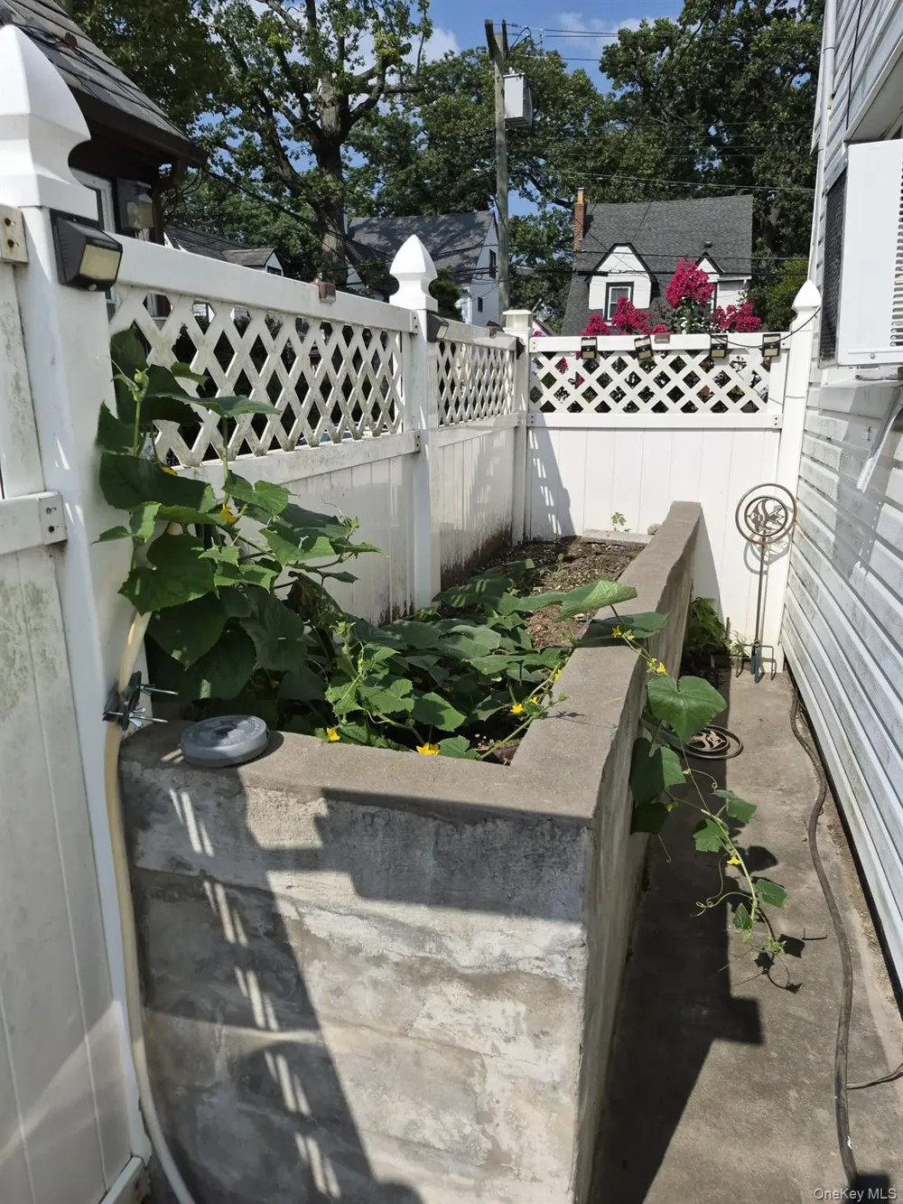 112-44 178th Street Addisleigh Park, NY 11433