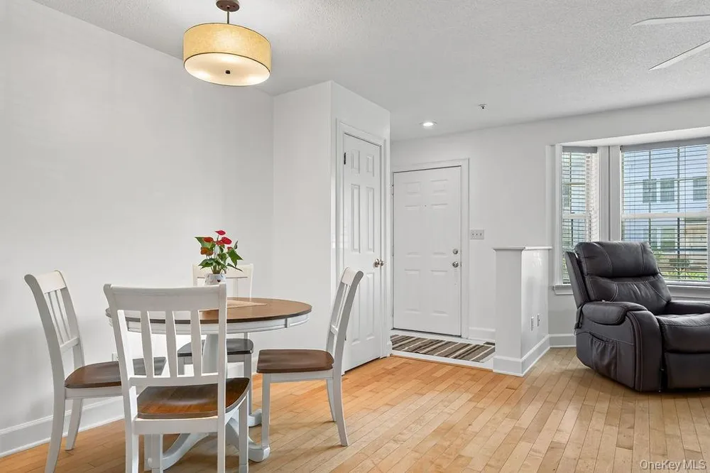 355 Old Tarrytown Road #107 White Plains, NY 10603