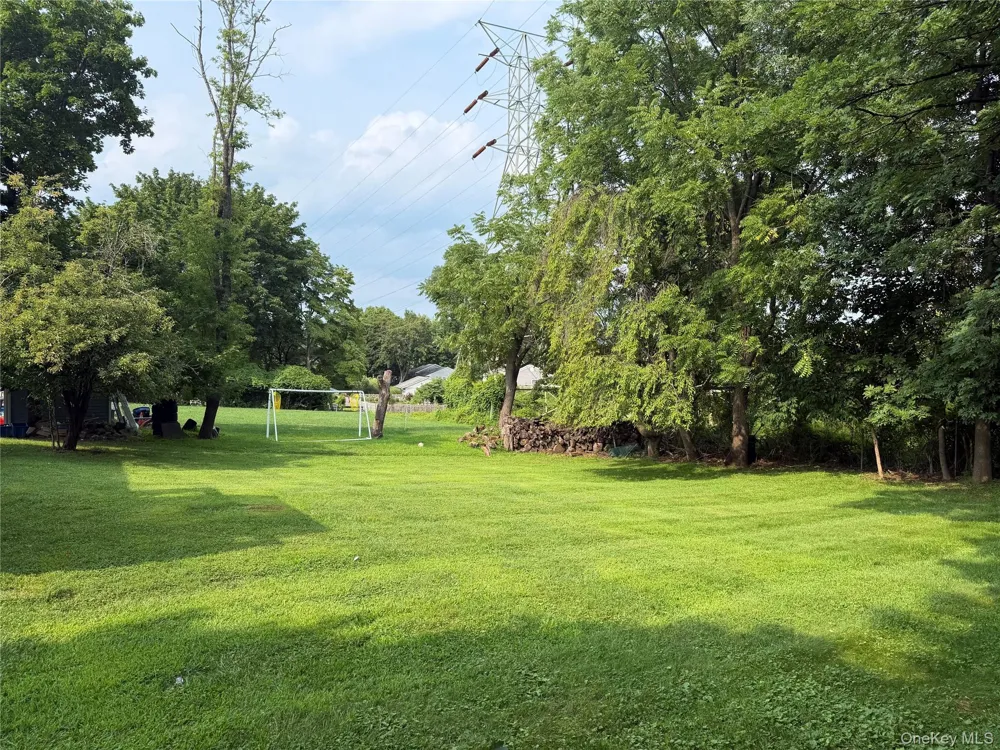 2 Cinder Road Garnerville, NY 10923