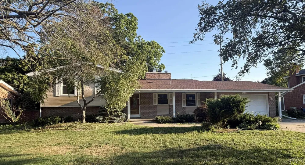 4415 Bradford Drive Saginaw Charter Township, MI 48603