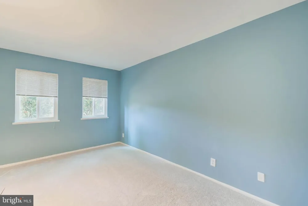 5051 7TH ROAD S #102 Arlington, VA 22204