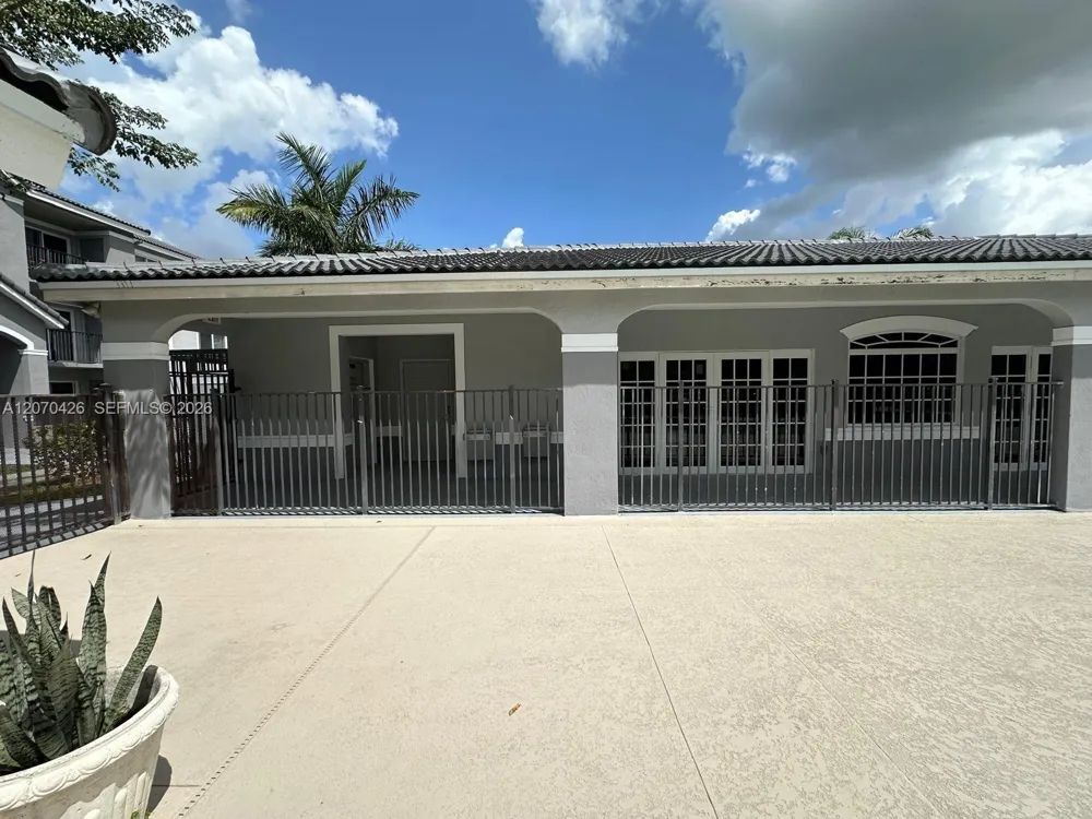 15480 SW 284th St #2303 Homestead, FL 33033
