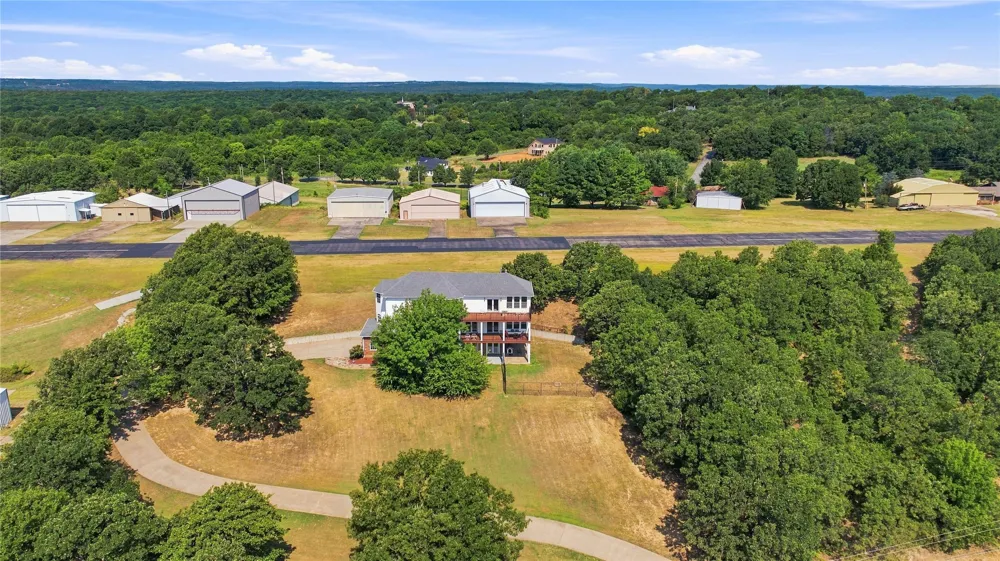 778 W Lakeshore Drive Cleveland, OK 74020