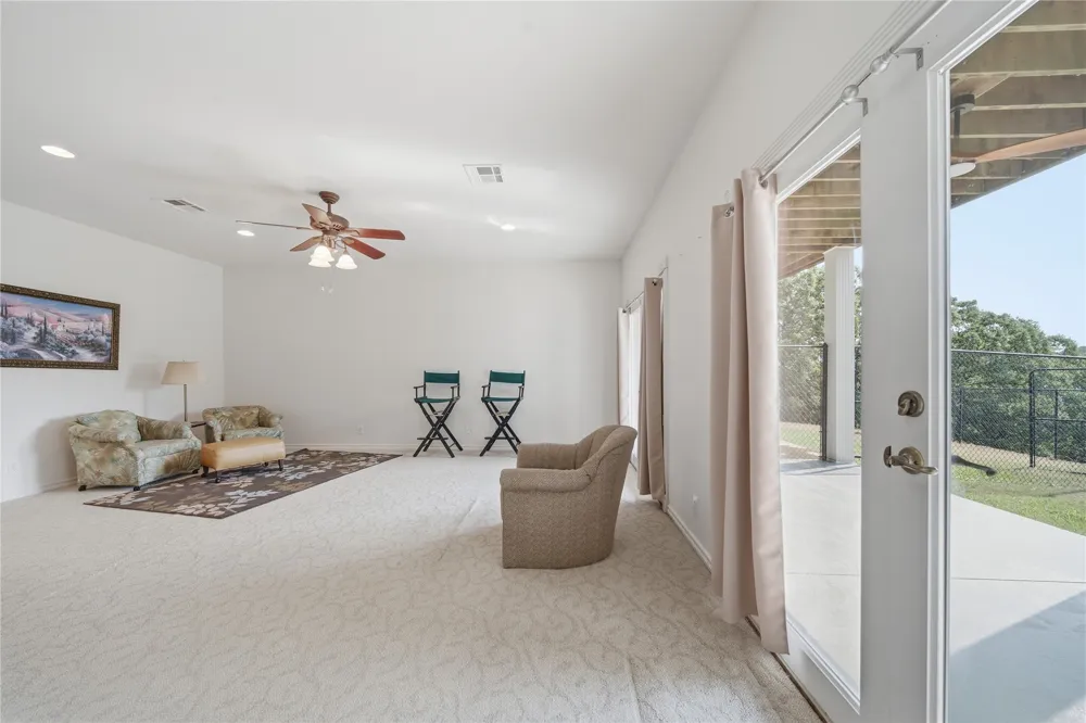 778 W Lakeshore Drive Cleveland, OK 74020