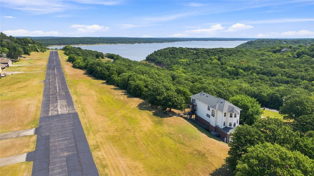 778 W Lakeshore Drive Cleveland, OK 74020