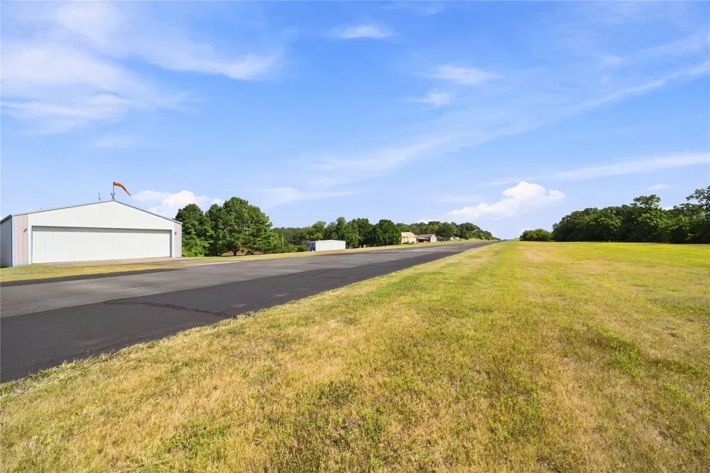 778 W Lakeshore Drive Cleveland, OK 74020