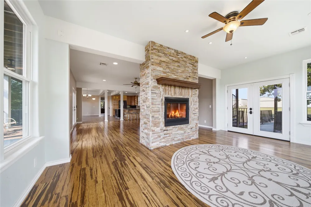 778 W Lakeshore Drive Cleveland, OK 74020