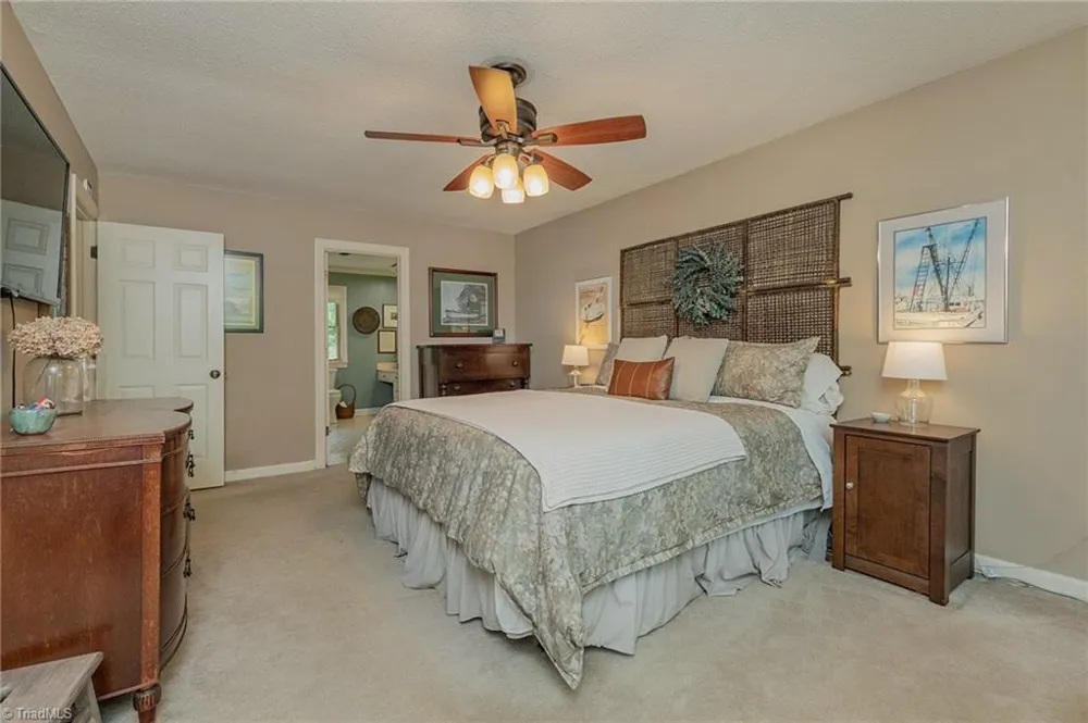 2014 La Vista Drive High Point, NC 27265