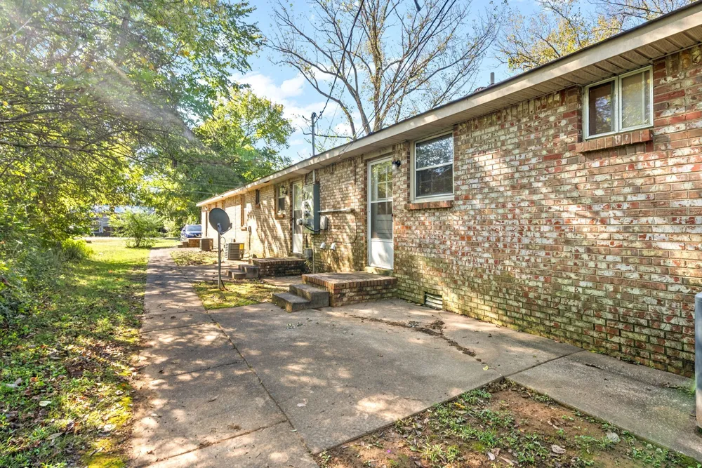98 Tandy Dr #A Clarksville, TN 37042