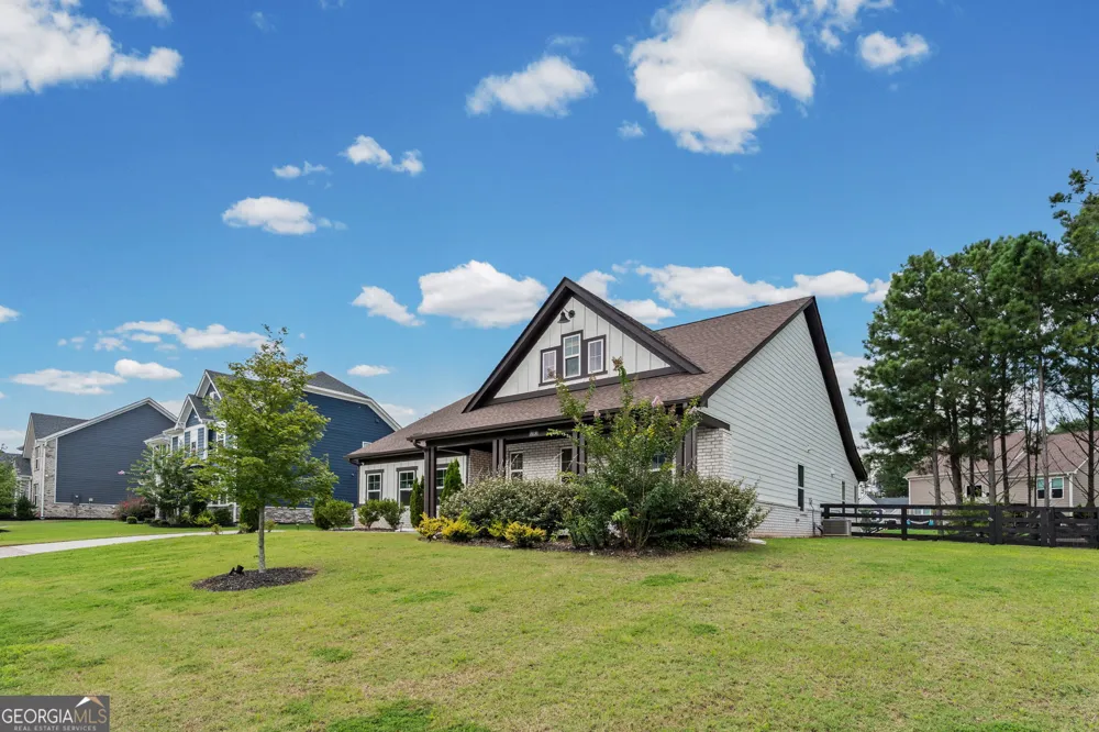 8030 Stiner GRV Ball Ground, GA 30107