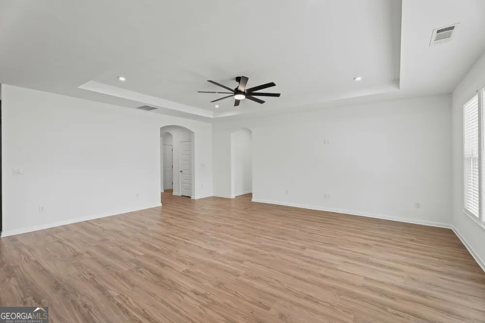 8030 Stiner GRV Ball Ground, GA 30107