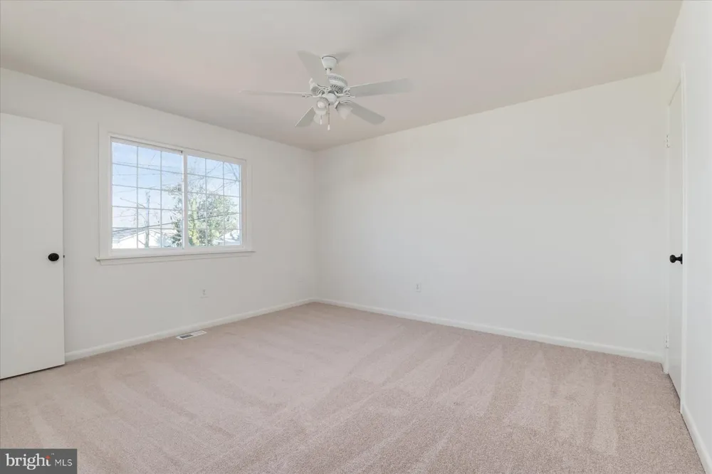 402 S CHERRY GROVE AVENUE Annapolis, MD 21401