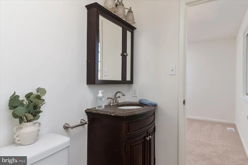 402 S CHERRY GROVE AVENUE Annapolis, MD 21401