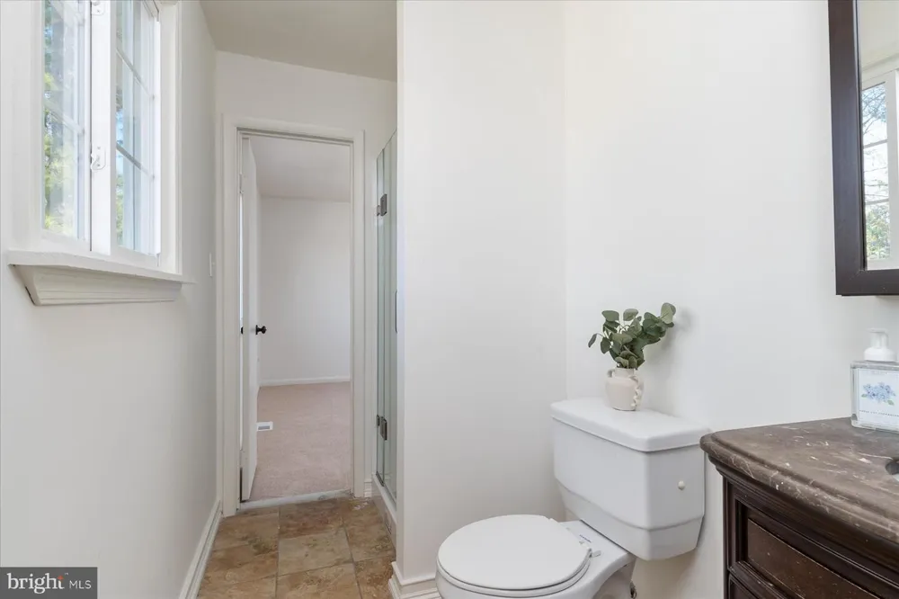 402 S CHERRY GROVE AVENUE Annapolis, MD 21401