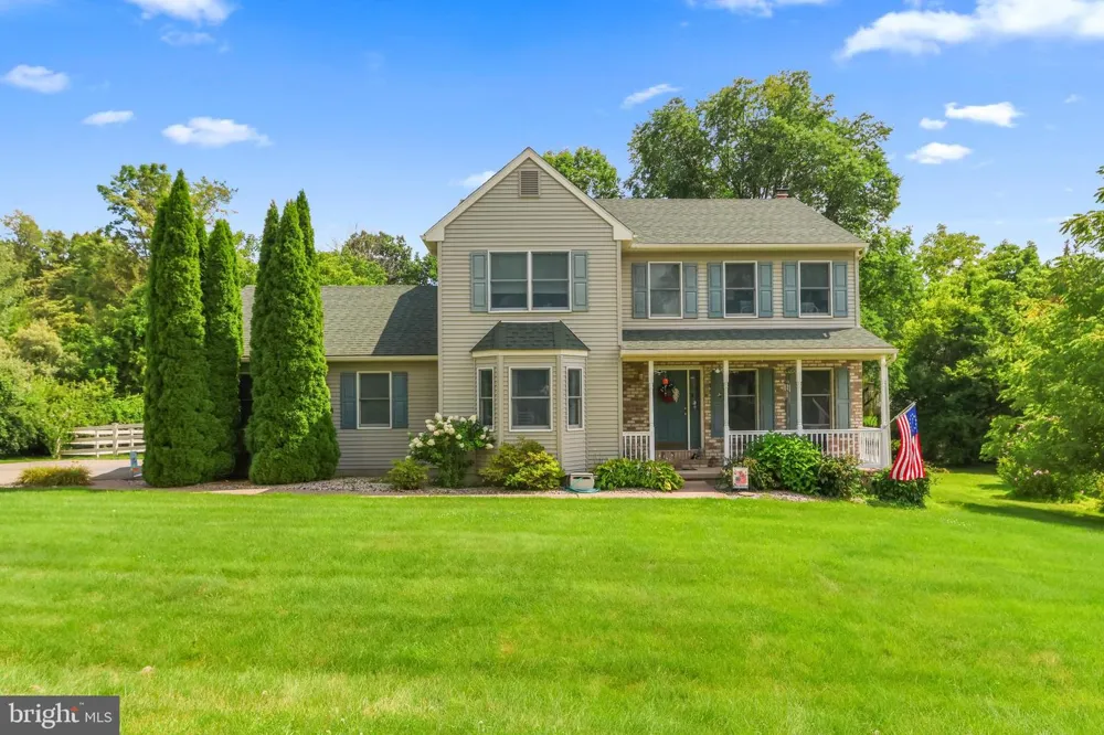 4006 CREST VIEW DRIVE Stroudsburg, PA 18360