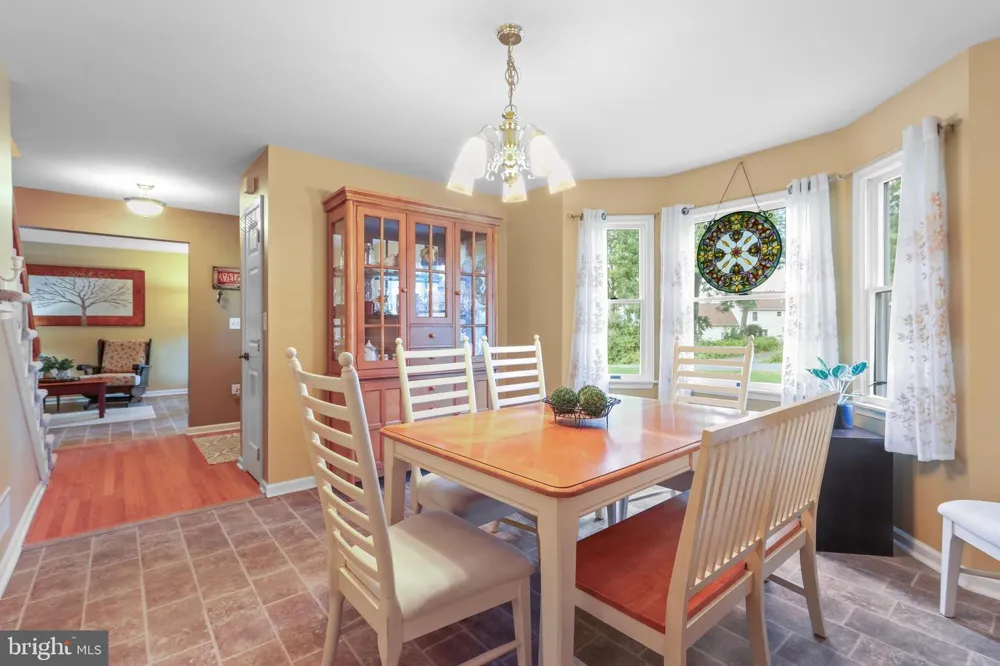 4006 CREST VIEW DRIVE Stroudsburg, PA 18360