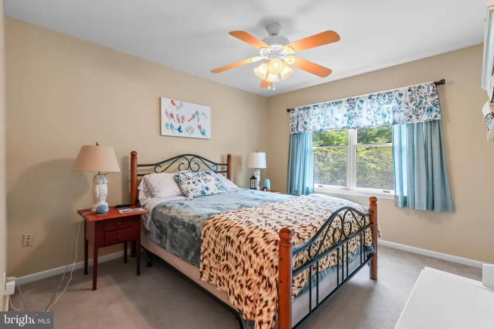 4006 CREST VIEW DRIVE Stroudsburg, PA 18360