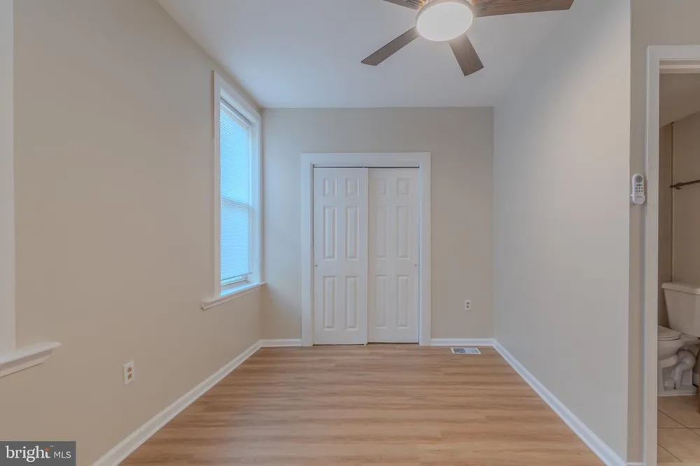2340 12TH Philadelphia, PA 19133