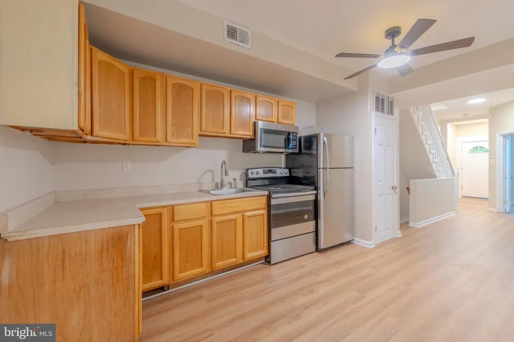 2340 12TH Philadelphia, PA 19133