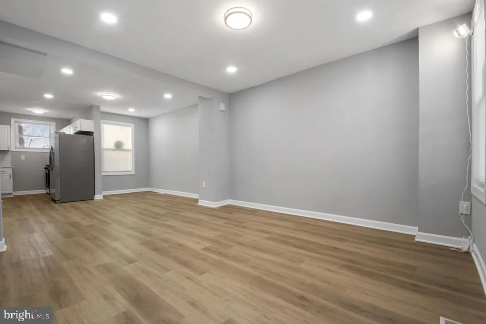 1202 DARLEY AVENUE Baltimore, MD 21218