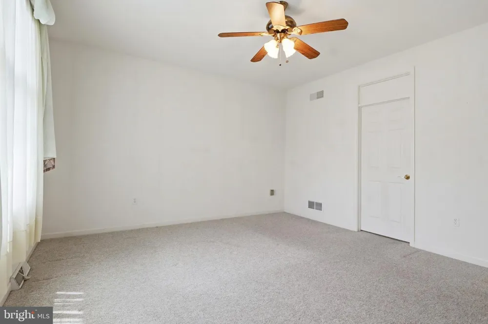 1456 WHEATFIELD DRIVE York, PA 17408