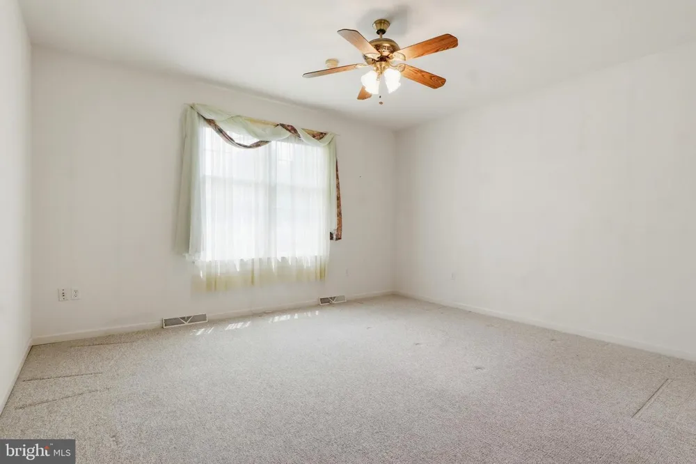 1456 WHEATFIELD DRIVE York, PA 17408