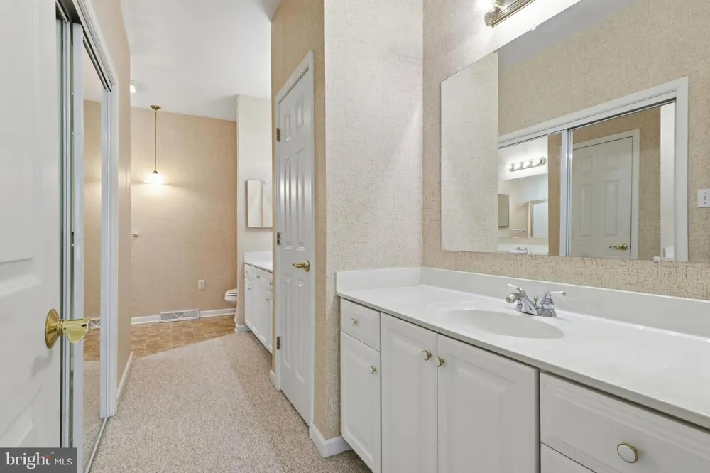 1456 WHEATFIELD DRIVE York, PA 17408