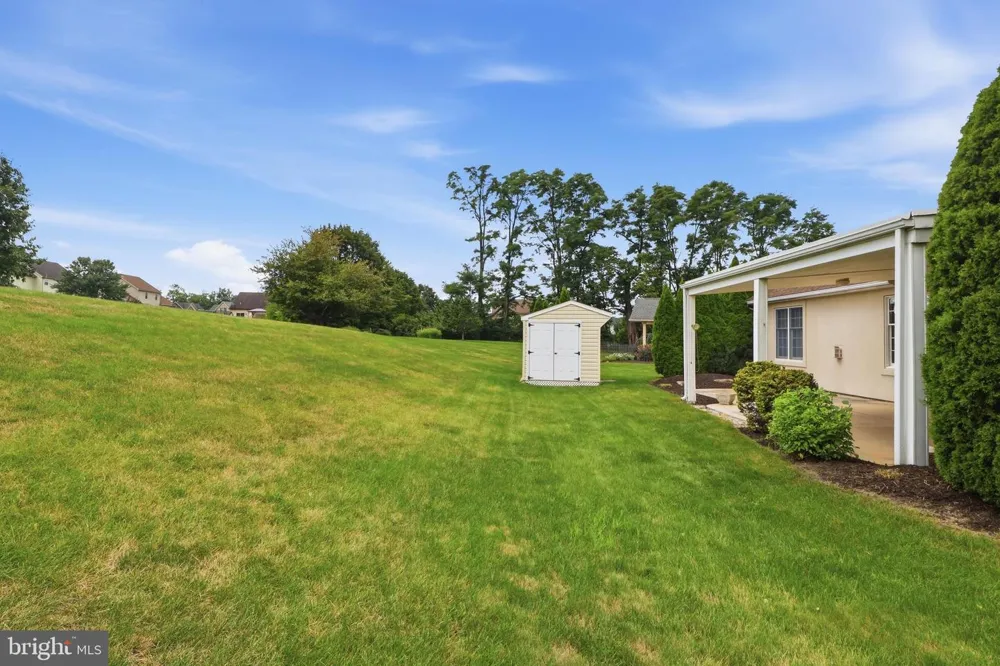 1456 WHEATFIELD DRIVE York, PA 17408