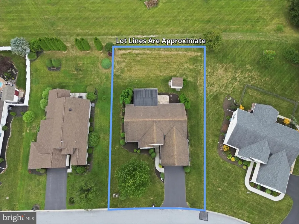 1456 WHEATFIELD DRIVE York, PA 17408