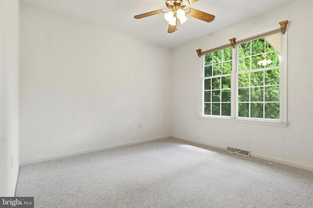 1456 WHEATFIELD DRIVE York, PA 17408