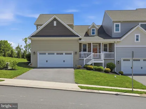 3003 MORNING THISTLE COURT