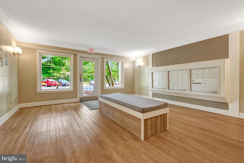 7630 PROVINCIAL DRIVE #104 Mclean, VA 22102
