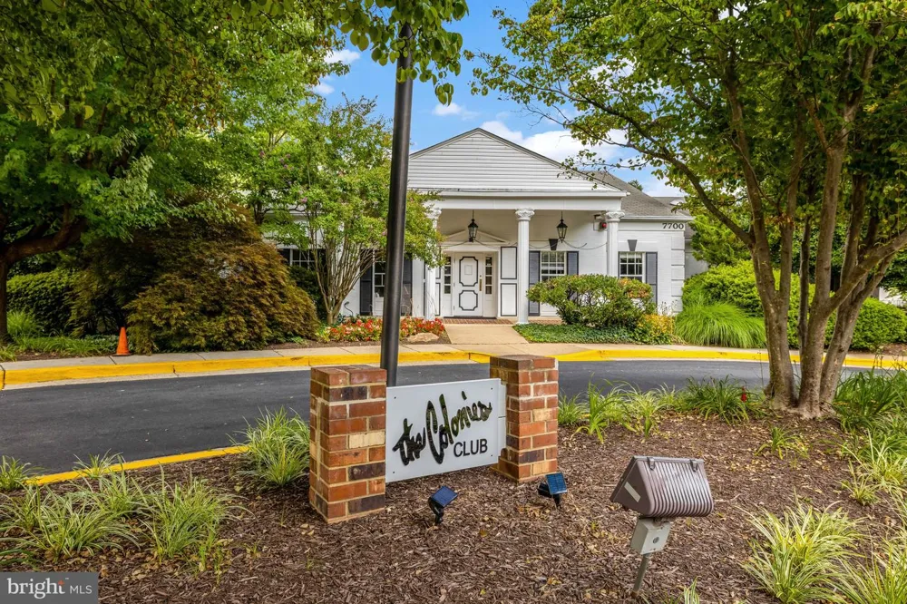7630 PROVINCIAL DRIVE #104 Mclean, VA 22102