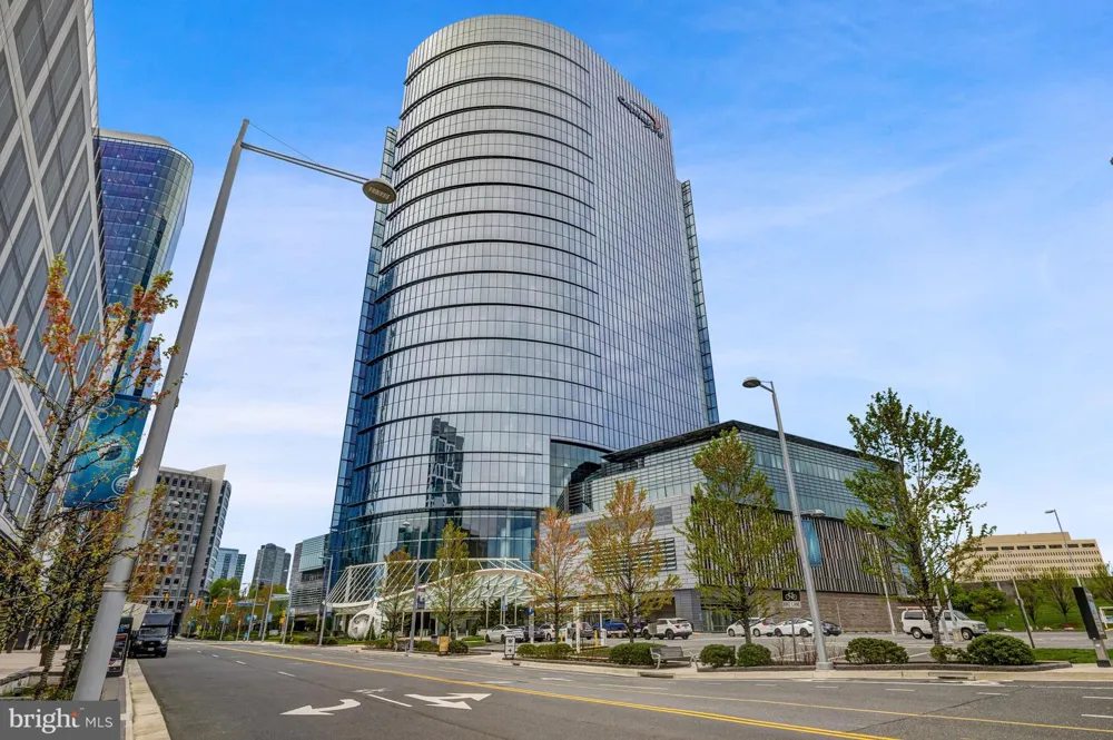 7630 PROVINCIAL DRIVE #104 Mclean, VA 22102