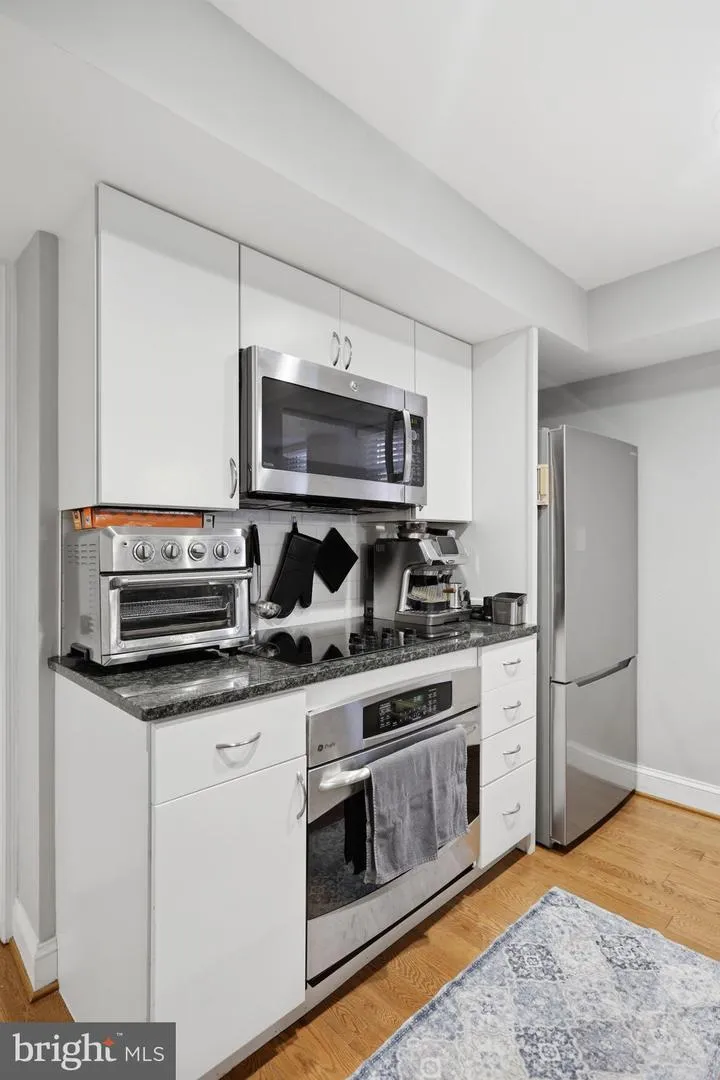 1527 16TH STREET NW #1 Washington, DC 20036