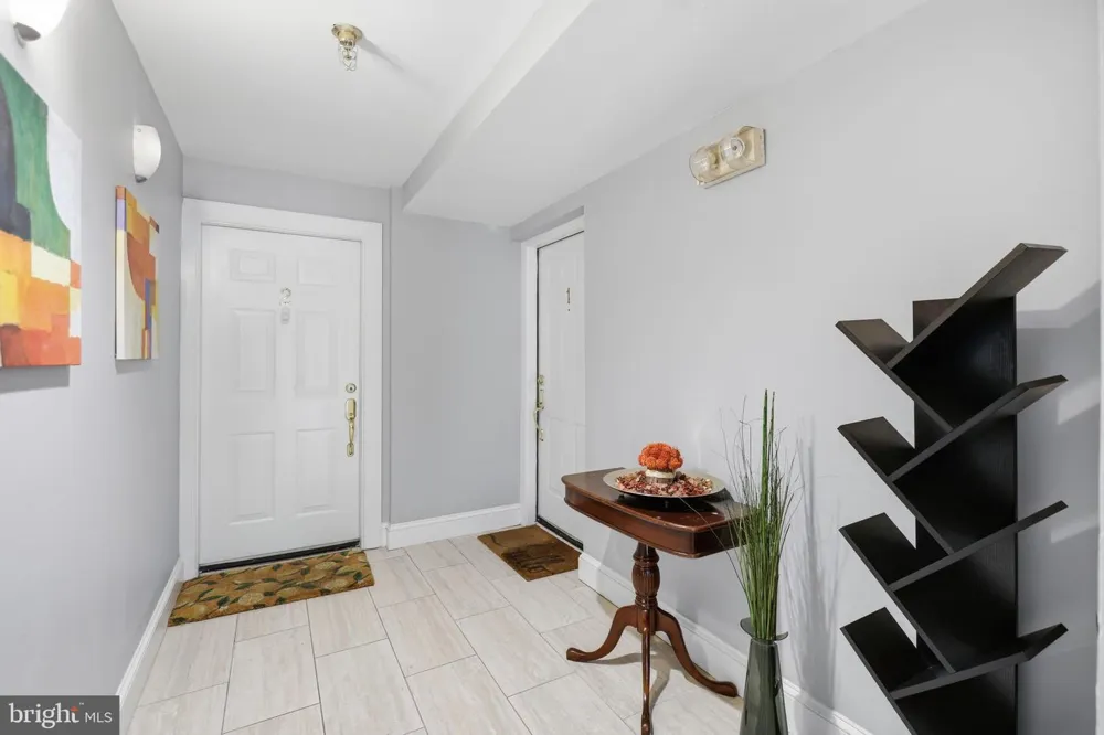 1527 16TH STREET NW #1 Washington, DC 20036